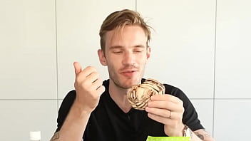 I try EVERY Japanese Snack!