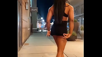 EROTIC HOT FEMALE MUSCLE BABE FBB 30