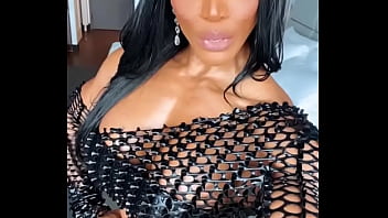 EROTIC HOT FEMALE MUSCLE BABE FBB 29