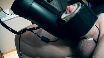 I need to cum, when my milker slave do it, i love ruined orgasm