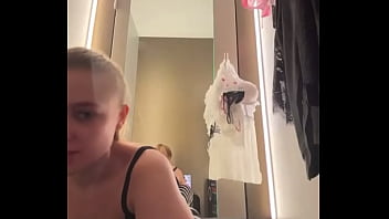 Extreme masturbate in changing room