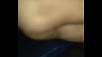 Grindr Cruising - abri o Grindr dentro do ô_nibus indo pra SP e acabei mamando e dando pro mlk dentro do onibus