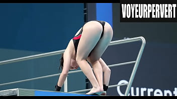 Women'_s High Diving Voyeur