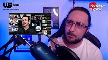 Youtuber comendo no seco branquinho burro que poderia ser preso pelos v&iacute_deos que faz e &eacute_ modinha