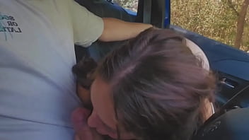 ESCONDIDOS EN EL AUTO, NO PUDIMOS ESPERAR