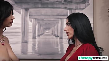 1993 Therapy Session Recording Reveals Blonde Girl&#039_s Desire to Be Fucked by Her Therapist