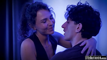 Stepdads scheme to fuck his stepdaughter n gf works out well