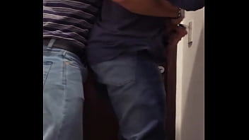 Me follo al pasivo insaciable de la universidad