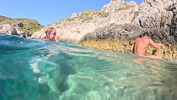 Under Water Sex with Hot Milf