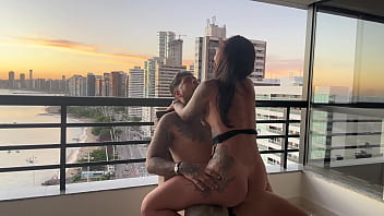 SENTEI GOSTOSINHO AT&Eacute_ ELE GOZAR TUD&Atilde_O - No p&ocirc_r do sol &eacute_ mais gostoso