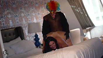 Smiths Worker Quits Her Job And Gets Fucked By A Rich Suga Daddy