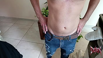 Catei ele na rua e ele me fudeu por dinheiro (COMPLETO NO RED)