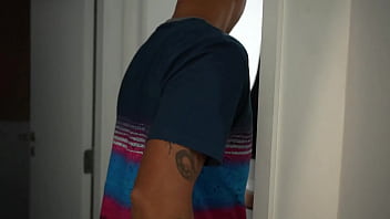 free Sexy chubby girl has sex with 2 studs for the first time, huge cumload on face!