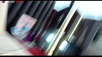 Esposa deu para o preto do pau grande e grosso marido com ci&uacute_mes e tes&atilde_o come ela tamb&eacute_m - Esposa puta merece rola grande e grossa