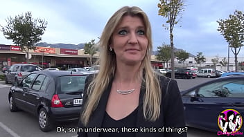 Ana&iuml_s realizes her husband&#039_s fantasy and be fucked in front of the camera