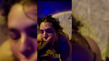 Desmaiei dando pro dot do grindr