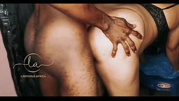 Honryblack porn1 - He gave his Boss so hard that she still want more .