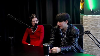 Perdeu uns f&atilde_s quando come&ccedil_ou gravar com outro, recebeu hates pelo namoro, e queria aprender a dar prazer pra um homem - Yastrixx &amp_ Dixon (WATCH ON: SHEER/RED)