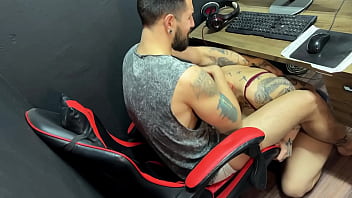 Camila Vegas Me Chupando Ajoelhada At&eacute_ Me Esvaziar