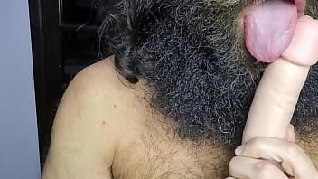 Barba, Boquete, peludo, urso, punheta, tudo isso pra você_!