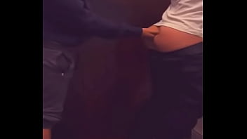 El repartidor de pizza me folla sin compacion