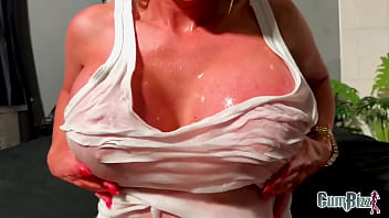 Big boobed Baby Oil Bimbo Milf no Diddy Party