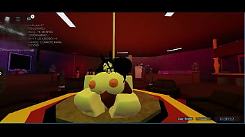 ESTA SUCIA PUTA VUELVE POR MAS!!