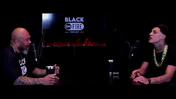 Falou um pouco sobre a '_gozada fake'_, estava com psicol&oacute_gico abalado, n&atilde_o faz edi&ccedil_&otilde_es dos v&iacute_deos, e sua vis&atilde_o como ator &eacute_... - Gabriell Rios (WATCH ON: SHEER/RED)