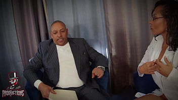 DR KNOWS BEST - KELLIE SHIN &amp_ JULIAN ST JOXX