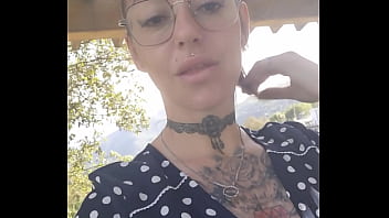 Ce soir en live uniquement pour mes fans alors si tu veux t amusez rejoins moi ...