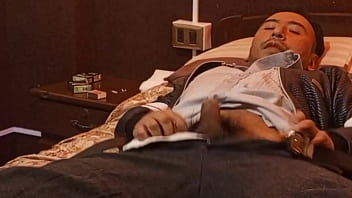 &ldquo_Encerrado en mi Habitaci&oacute_n Me Saco Toda la Leche&rdquo_