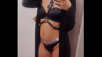 Bon week end mes petits chats Je vous pr&eacute_pare plein de belles choses ...