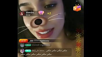 Hot Brazilian girl in buzzcast