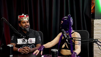 As regras diferencia o BDSM para o Fetiche, uma pessoa n&atilde_o quis entrar em sua casa, as coisas absurdas que solicitam, e a chibatada que levou... - Madame Agatha e Jeff Neg&atilde_o (Rei das Entrevistas)