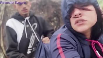 Fodendo com novinho na praia safado cheio de tes&atilde_o ja colocou eu pra mamar aquela rola gostosa