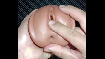 Lipsy: mamada y sexo anal! De la boca al ano.