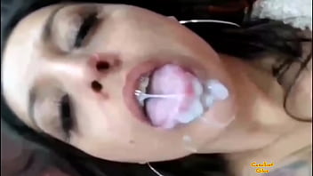 Casal &eacute_ flagrado por camera escondida transando,deu p ver a porra caindo da bucetinha, flagrante em motel de Praia Grande