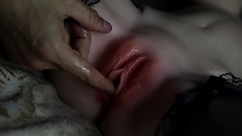 How to properly caress your pussy with your fingers