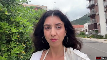 Hottie Gets A Portion Of Cum On Her Face After Hot Sex And Walks The Streets - Public Cumwalk