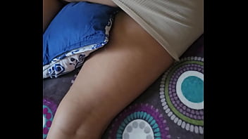 I masturbate in front of my friend and she gets hot