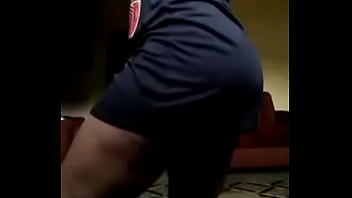 Nigeria Calabar girl dancing seducely