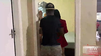 Marido An&atilde_o foi dormir e Neg&atilde_o Pauzudo passou a vara nas 2 gostosas safadas. O Jef&atilde_o nao perdoa ninguem!