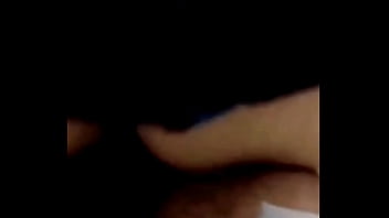 &iexcl_Dios M&iacute_o como es Posible, me lo Hizooo con Un palo de escoba, MALDITO!!! &iexcl_PROFESOR Se Aprovecha de la Inocencia de su Alumna CULONA! Real Casero