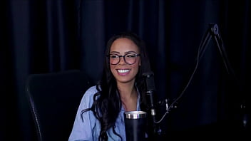 VEJA A ENTREVISTA SAFADA E CHEIA DE PUTARIA COM A ALICE VASCONCELOS NO PORN CAST BRAZIL - PARTE 3 (WATCH ON: SHEER/RED)