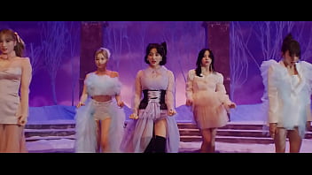 TWICE &quot_ Doughnut&quot_