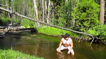 Simscristian05 - update #261 - NAKED BATHING IN THE CREEK AND POSING AT THE CAMPFIRE SIGN - Oct 19, 2025