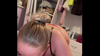 Step sister suck he&rsquo_s hard dick, he get up and fuck her mouth