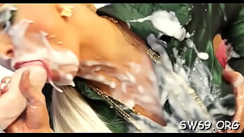 Tempting Jenna Lovely masturbating while no one is watching