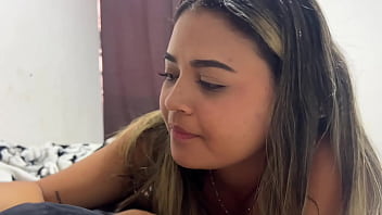 Deportista me da unos buenos masajes despué_s del Gimnasio