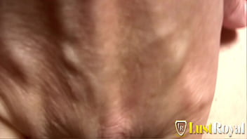 Sexy blonde giving her ass on the beach